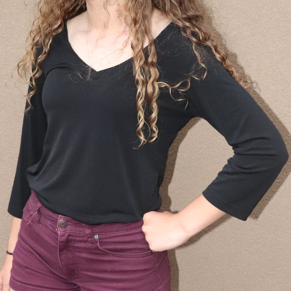 Long sleeve shirt- v neck